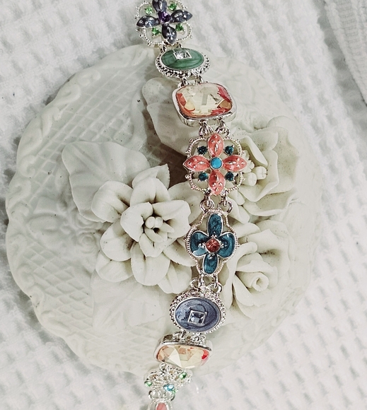 Napier Enamel and Crystal Station Bracelet with Toggle Clasp 7 1/4” - Picture 10 of 14